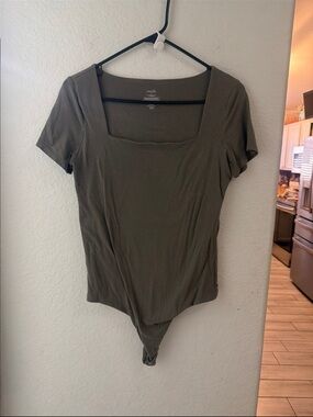 nuuds mocha Square Neck Short Sleeve Bodysuit